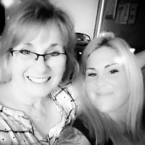 Meet your Posher, Lori